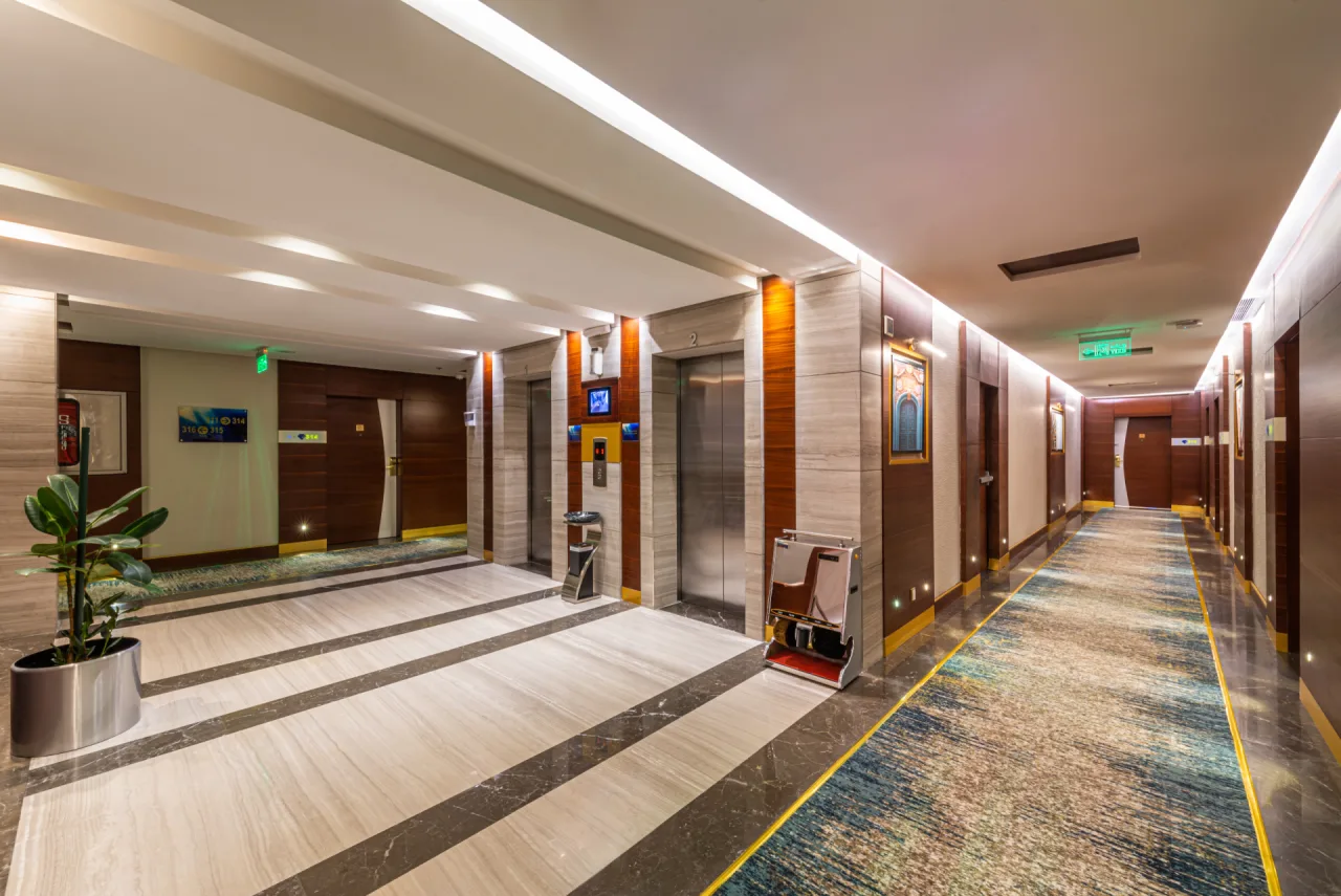 Guest room corridor