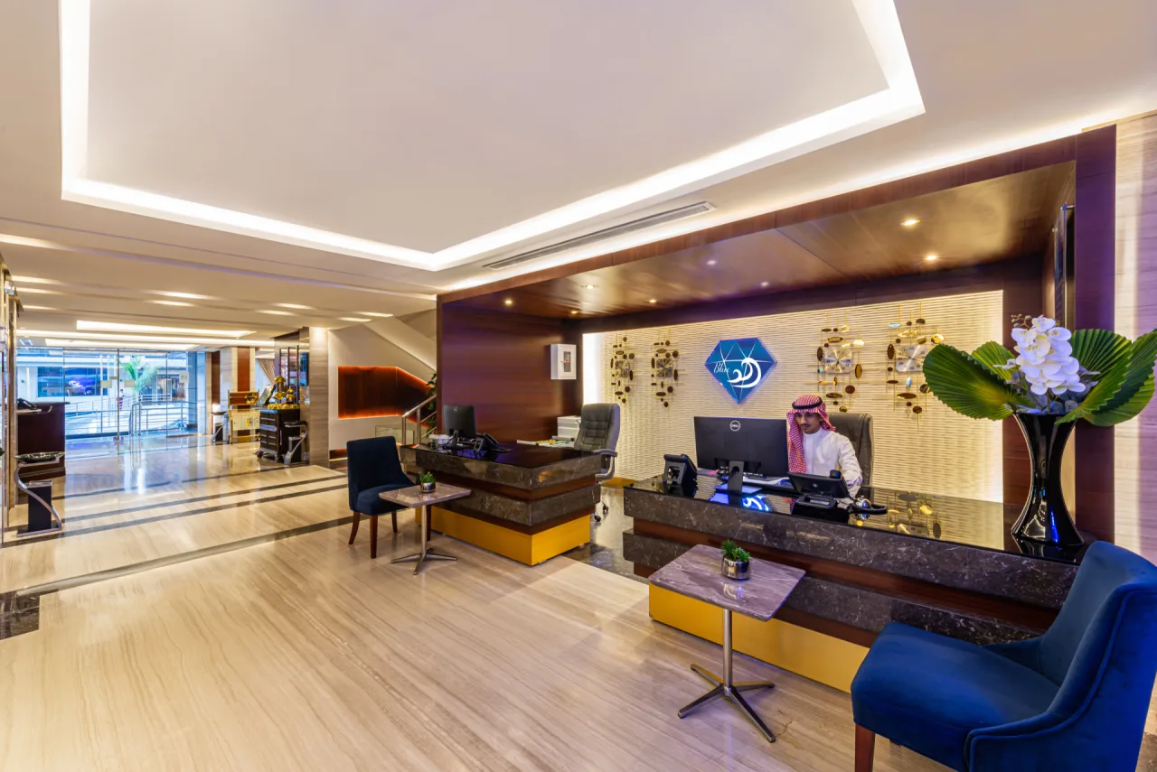 24-hour reception desk